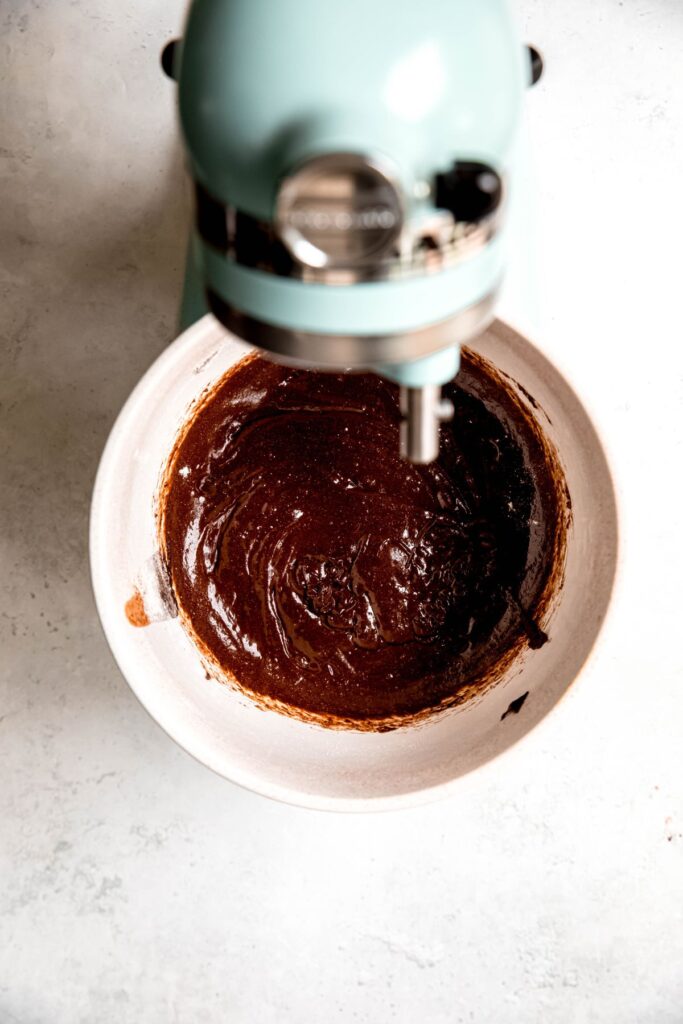 A stand mixer with the brownie batter.